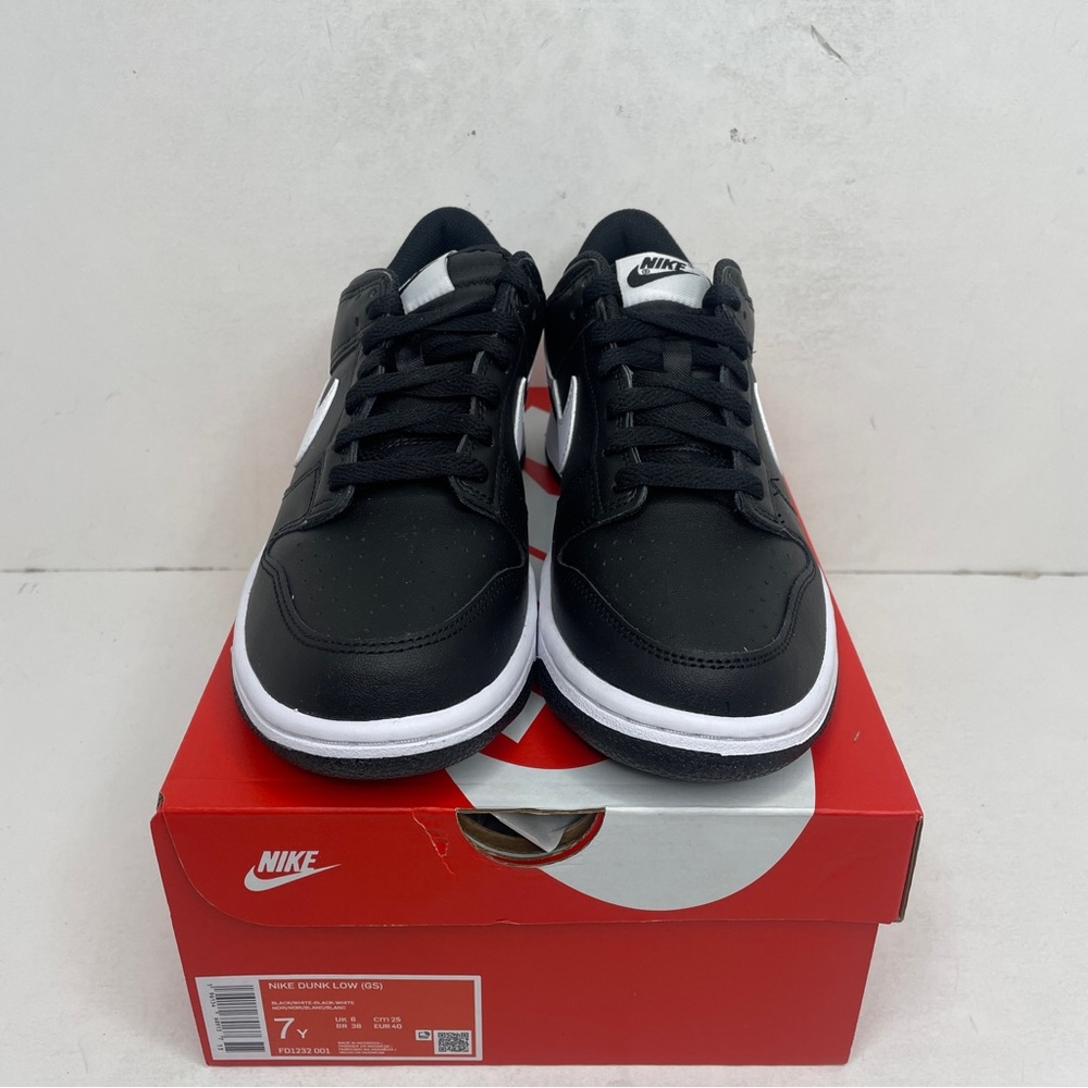 Nike Dunk Low GS “Panda 2.0” 2023 - Picture 2 of 4